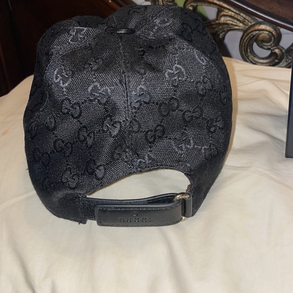 COPY - Gucci hat with box and receipts brand new - Picture 4 of 4